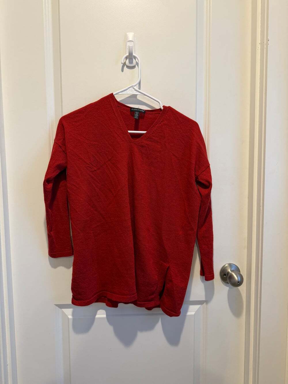 Eileen Fisher 100% Merino Wool XS Women's V-Neck Sweater in Red
